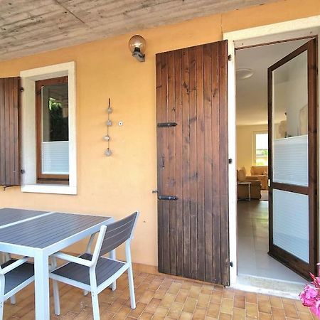 ברדולינו Europa Pool Apartment מראה חיצוני תמונה