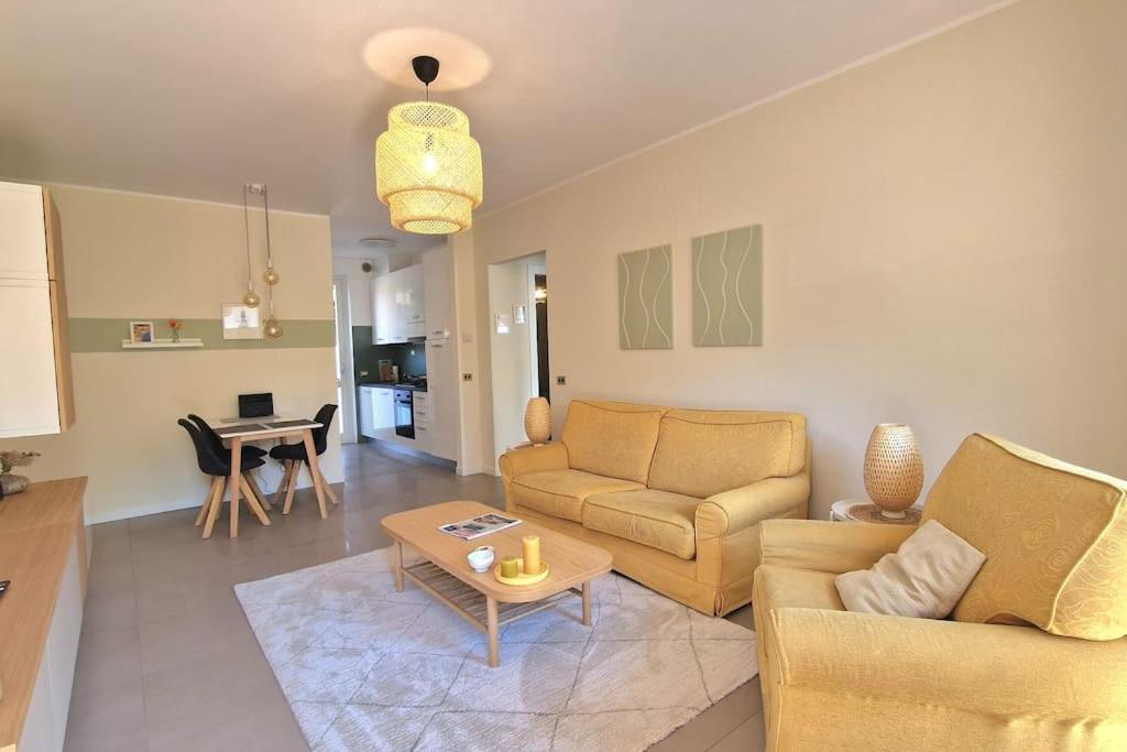 ברדולינו Europa Pool Apartment מראה חיצוני תמונה